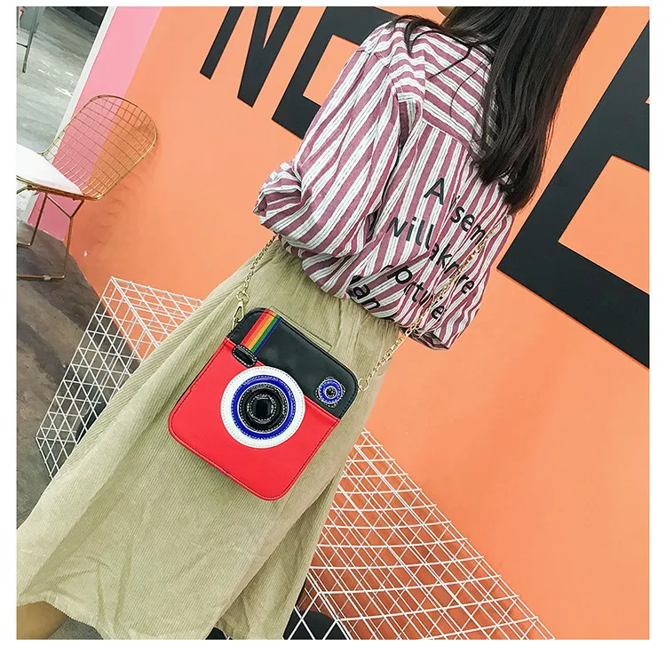 Bolsa diagonal de câmera fashion para ombro, elegante e funcional. Ideal para fotógrafos que buscam estilo e proteção para o equipamento. — foto 21