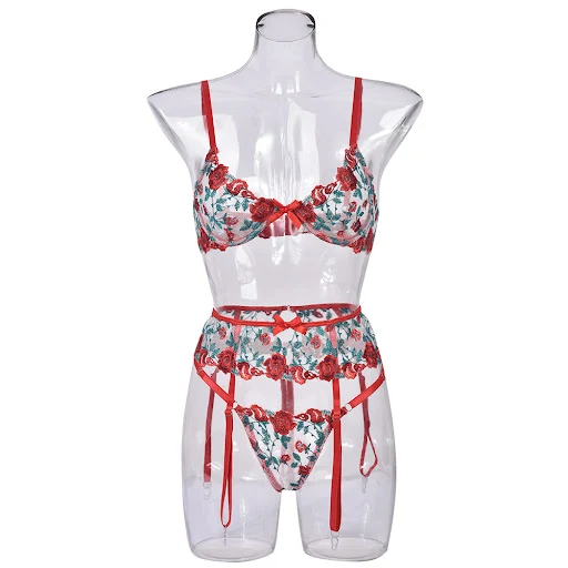 Title 3, Conjunto feminino de três peças com bordado de ...