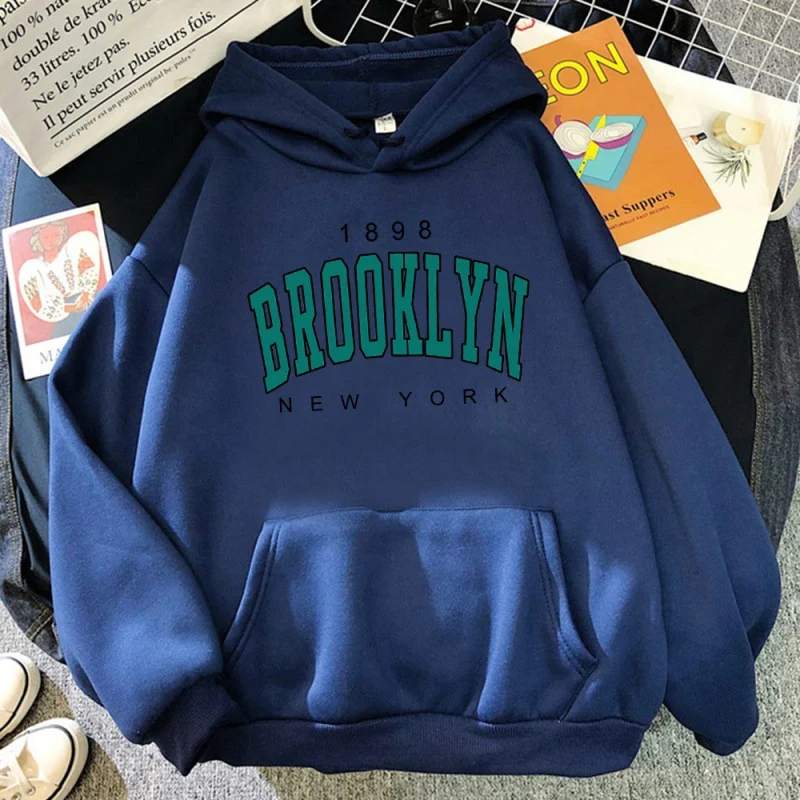 Brooklyn New York Damen Kapuzenpullover mit Print. Bequemer Hoodie für Frauen. Lässiger Style, ideal für die Stadt. — foto 10