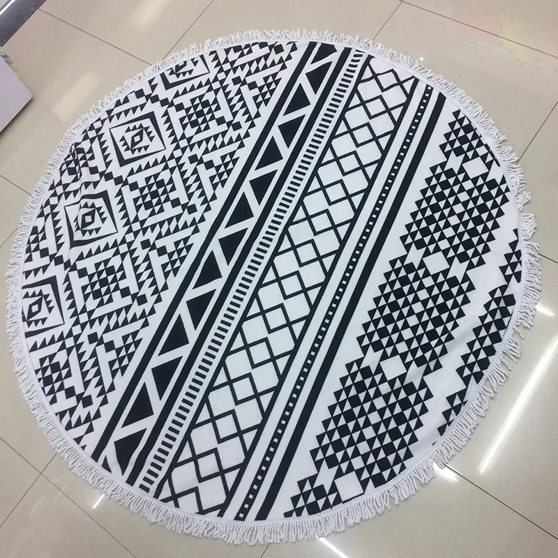 Round Sun Protection Beach Towel with Microfiber and Strap. Enjoy ultimate comfort and sun protection on your beach days — photo 2