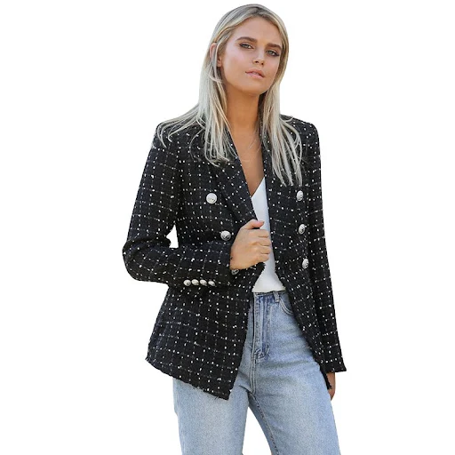 Title 2, Piccolo blazer a doppio petto.