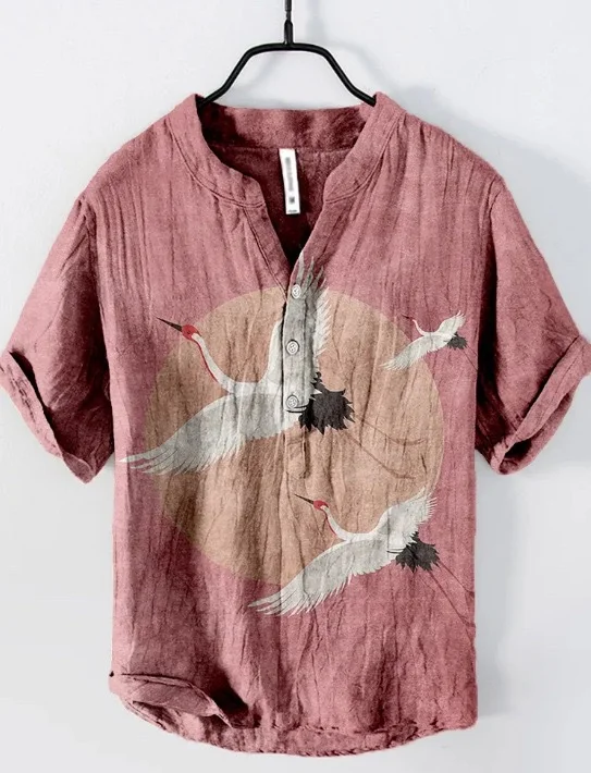 Camisa de manga curta com gola alta e botões gráficos de bloqueio para uso transfronteiriço. Conforto e estilo, ideal para viagens. — foto 2