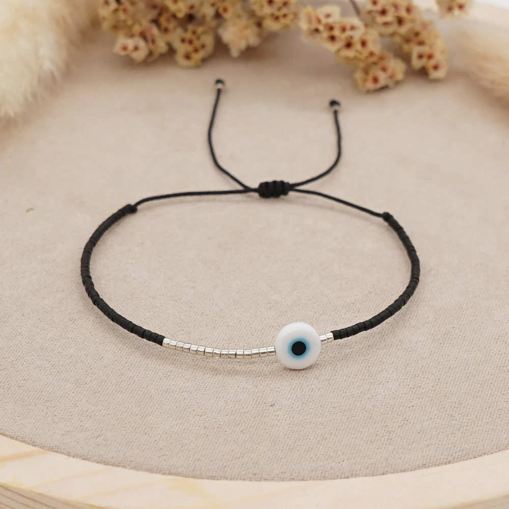 Pulseira de casal com contas de olho grego de vidro simples. Símbolo de sorte e proteção, ideal para compartilhar e demonstrar afeto. — foto 5