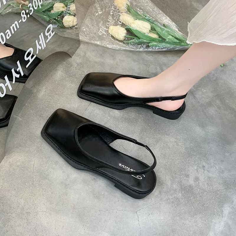 Franse minderheid retro sandalen met gesloten neus voor een stijlvolle vintage look en optimaal comfort voor dagelijks gebruik. — foto 1