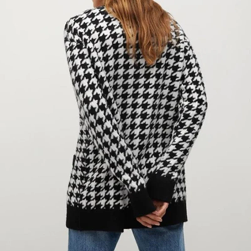 European and American Checked Commuter Knit Pullover, a Loose Casual Cardigan perfect for everyday wear, offering comfor — photo 3