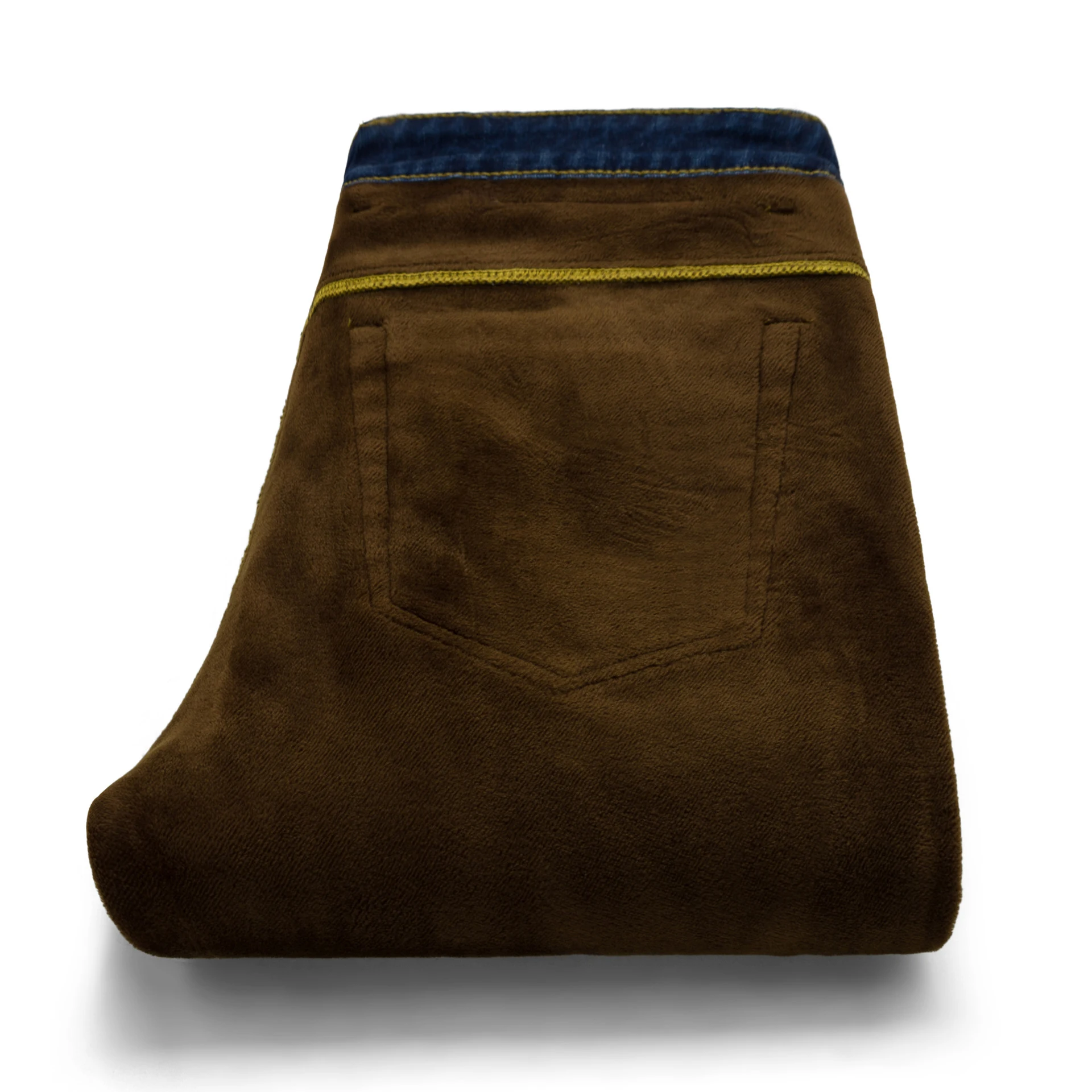 Herfst Winter Jeans Warme en Comfortabele Jeansbroeken. Ideaal voor koude dagen, stijlvol en beschermend tegen de winterse weersomstandigheden. — foto 5