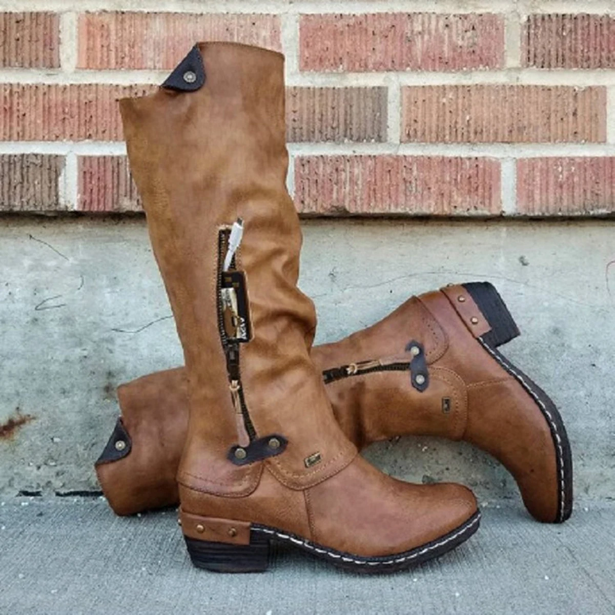 Women's Side Zipper Square Heel Shoes. Stylish and comfortable footwear for women, offering a modern look and easy wear — photo 5